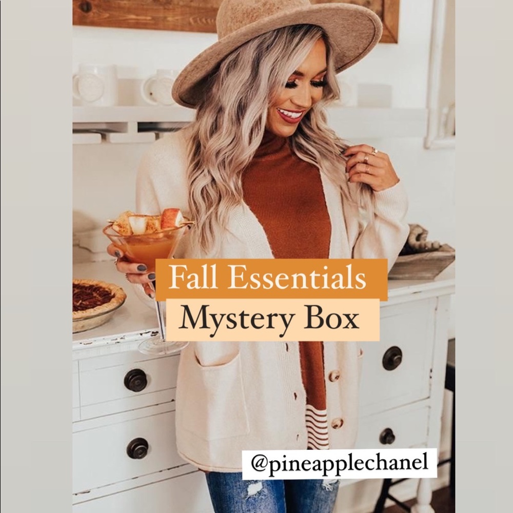 FALL STYLE MYSTERY BOX • 5 ITEMS